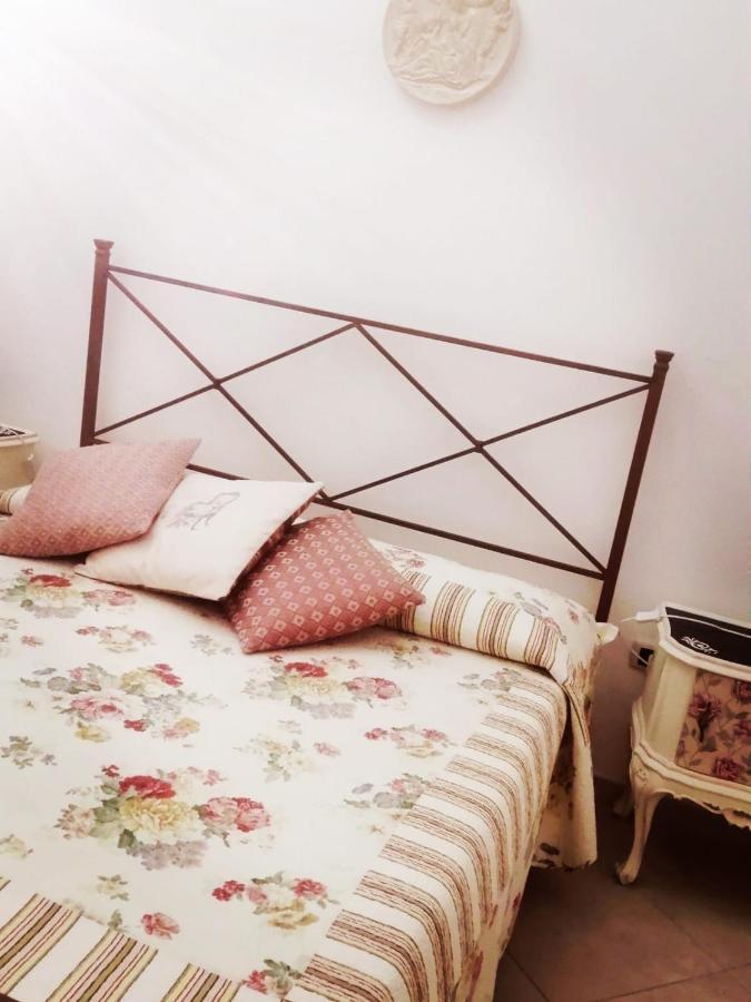B&B A Due Passi Martina Franca Eksteriør billede