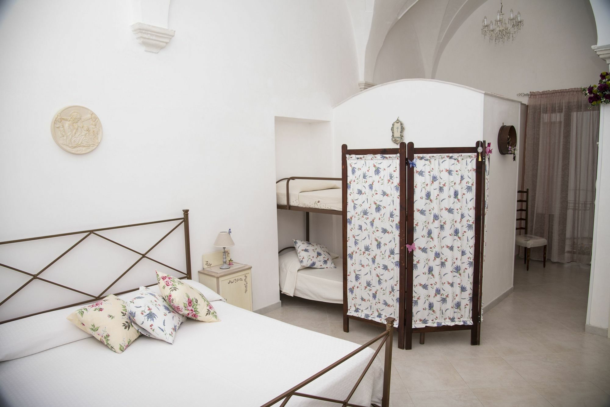 B&B A Due Passi Martina Franca Eksteriør billede