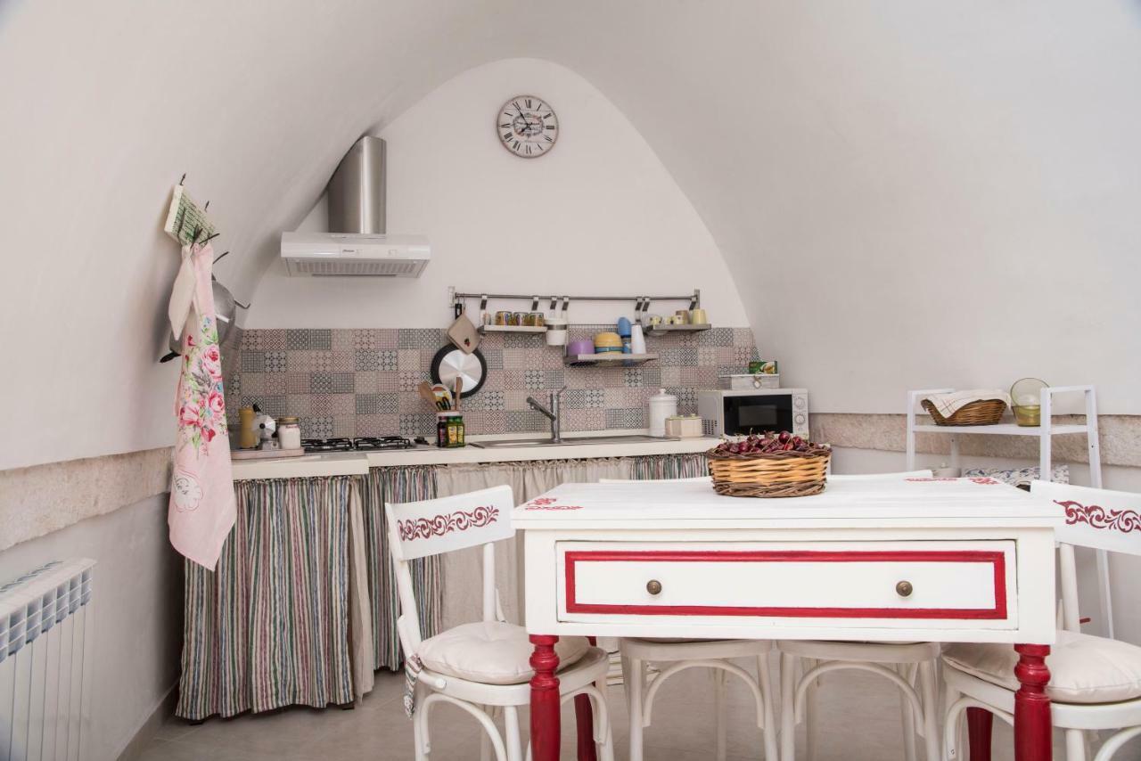 B&B A Due Passi Martina Franca Eksteriør billede