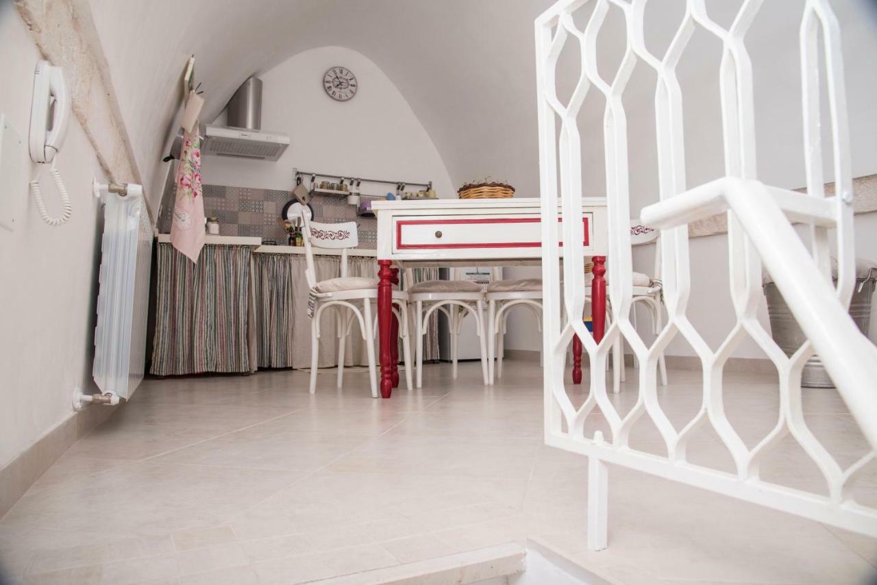 B&B A Due Passi Martina Franca Eksteriør billede