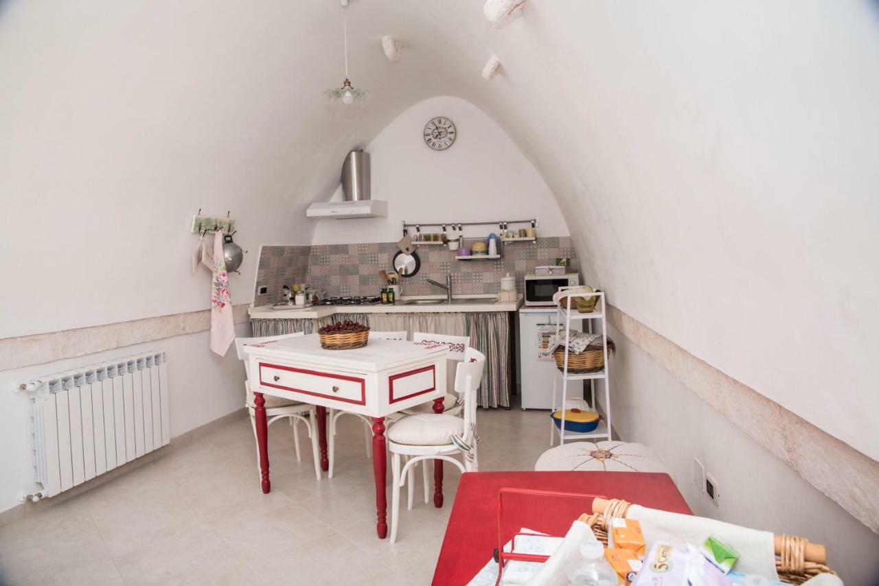 B&B A Due Passi Martina Franca Eksteriør billede